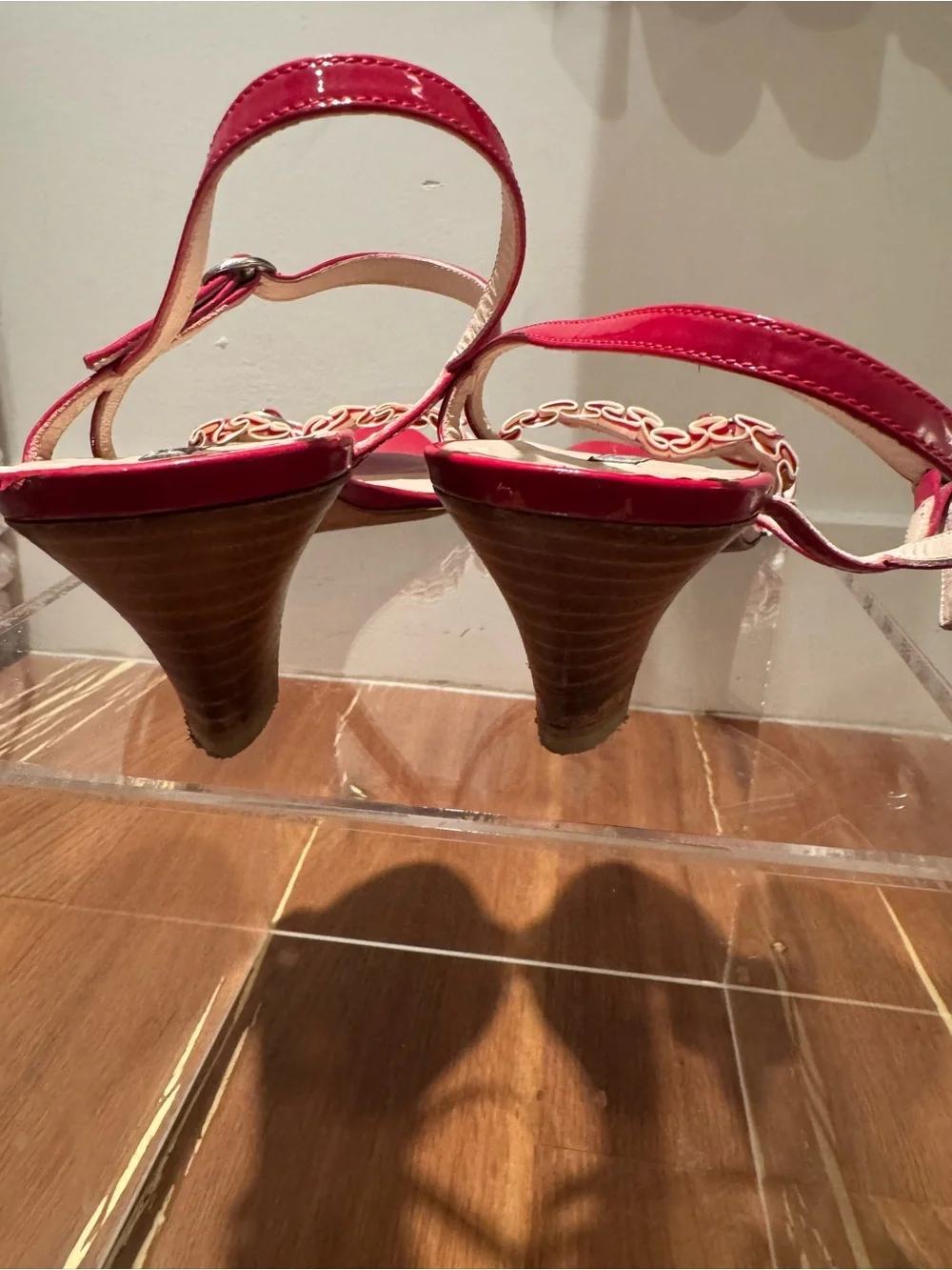 Studio Pollini Red Patent Ruffle Slingback Sandals. Size 40.  ♥️ Dolce Vita!